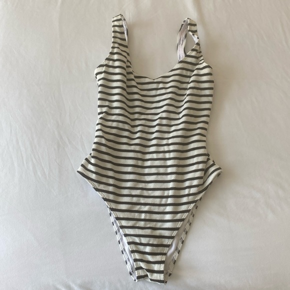 Abercrombie & Fitch Other - Abercrombie & Fitch black and white striped one piece bathing suit size small